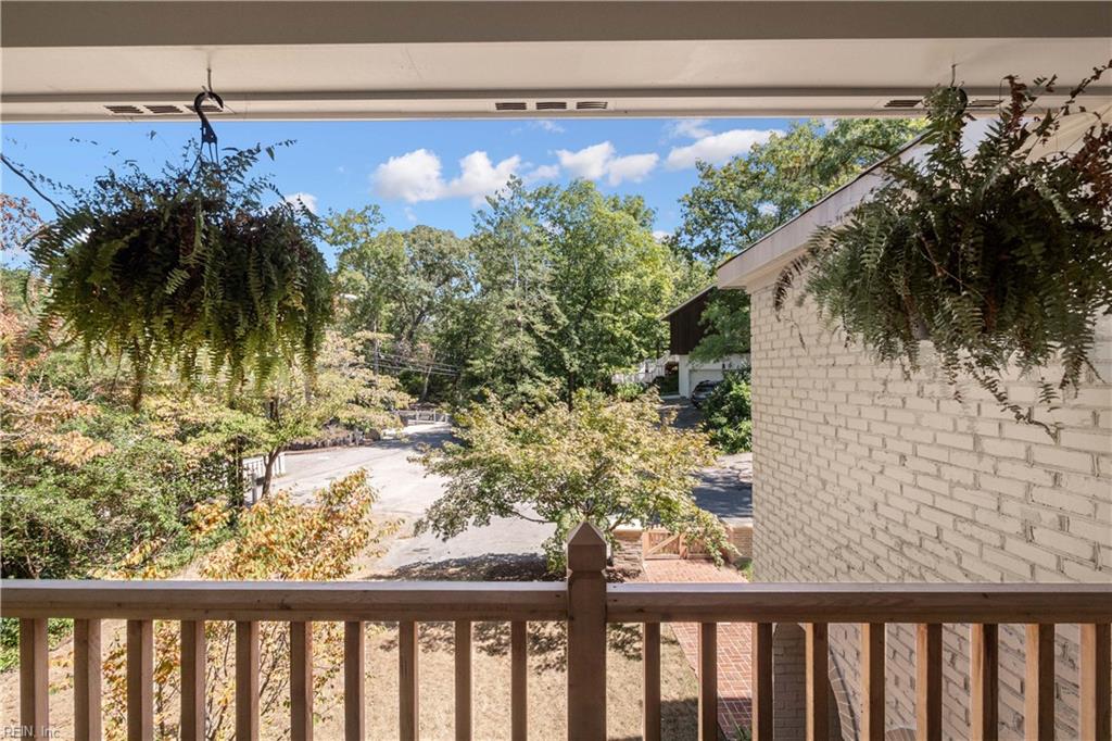 436 Gosnold Ct Property Photo 33