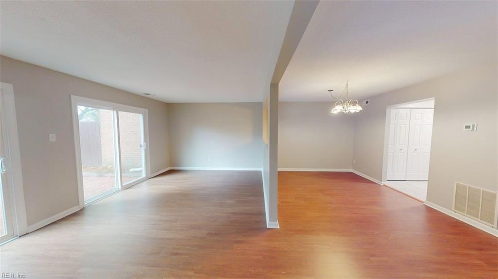 5006 Amboy Ct Property Photo 11