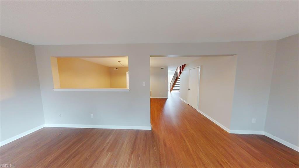 5006 Amboy Ct Property Photo 13