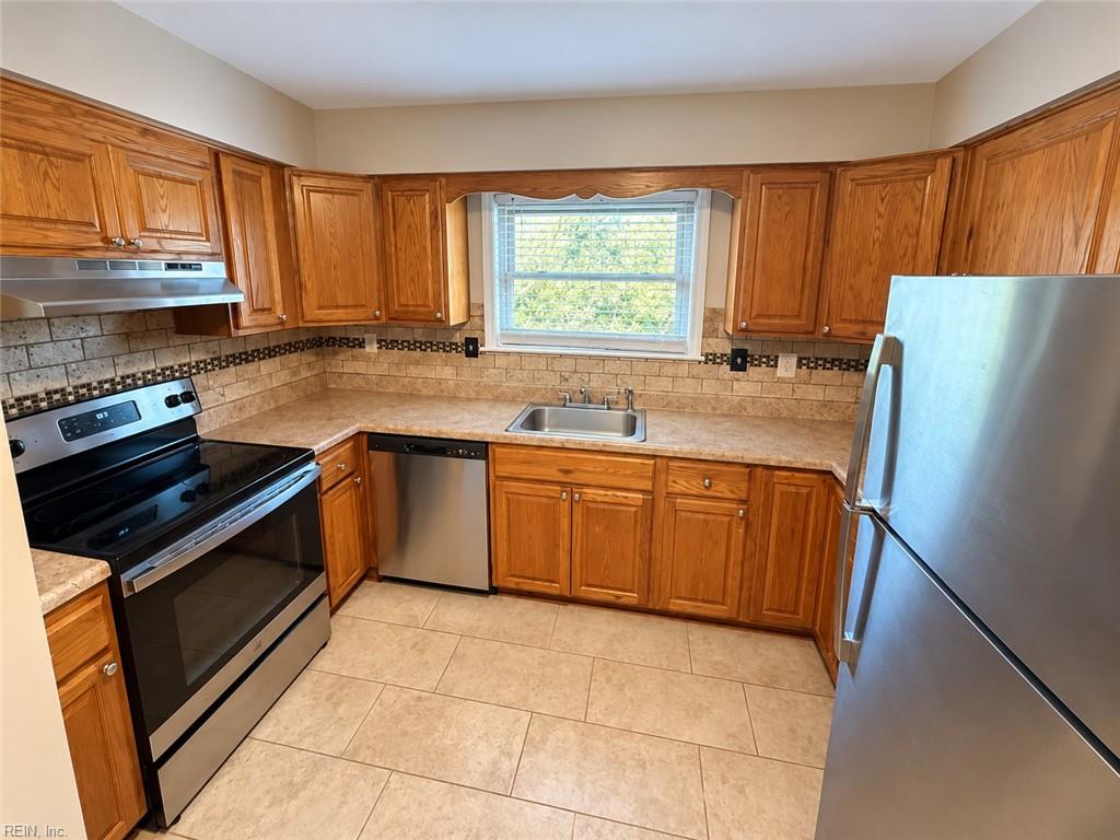 5006 Amboy Ct Property Photo 23