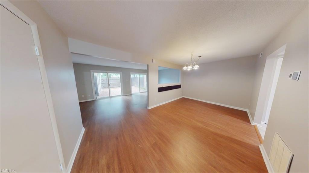 5006 Amboy Ct Property Photo 25