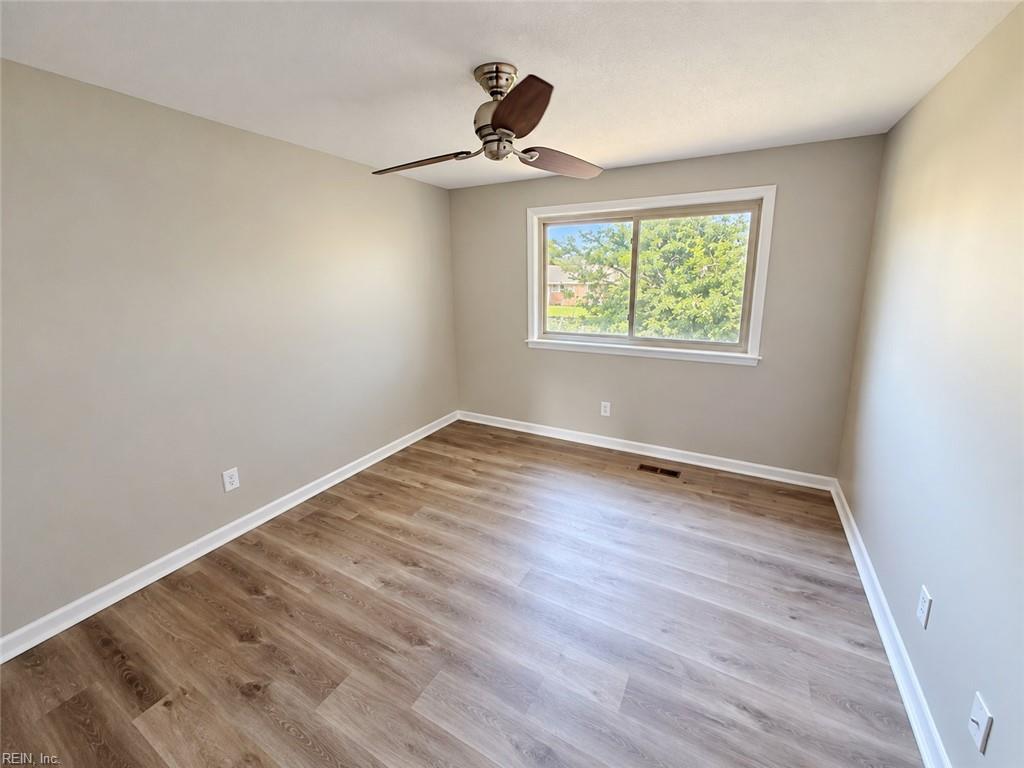 5006 Amboy Ct Property Photo 30