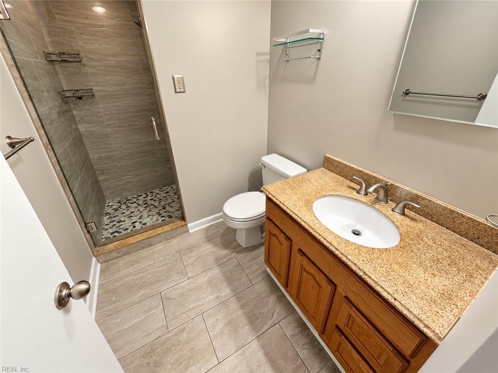 5006 Amboy Ct Property Photo 35