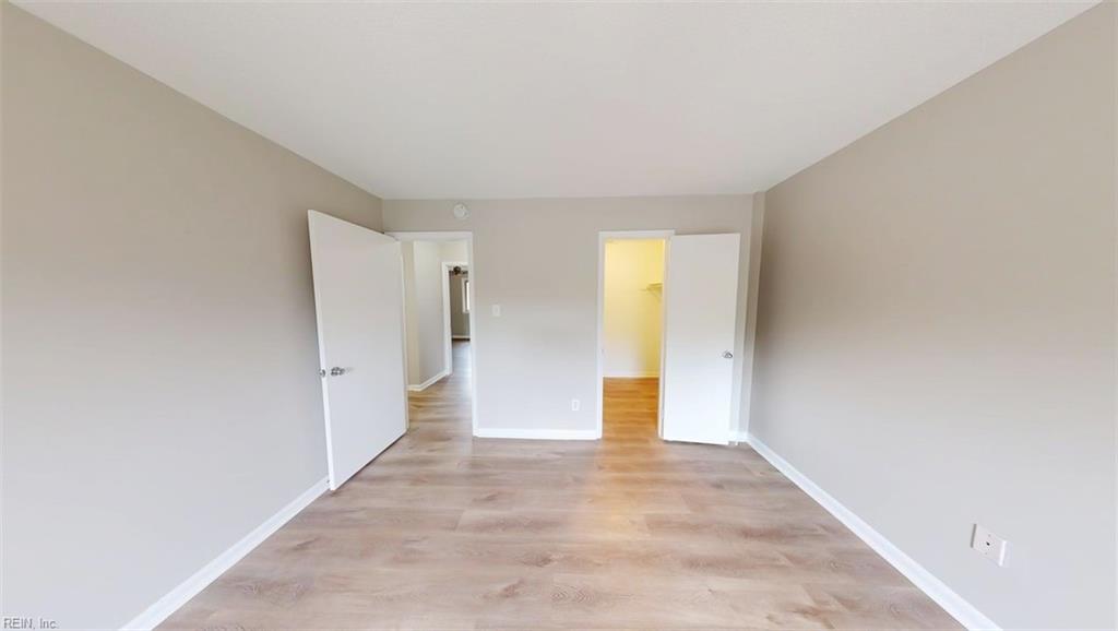 5006 Amboy Ct Property Photo 40