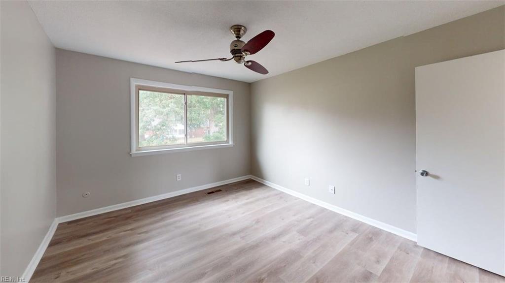 5006 Amboy Ct Property Photo 45