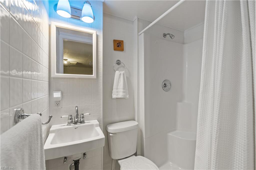 8 Rollingwood Pl Property Photo 34