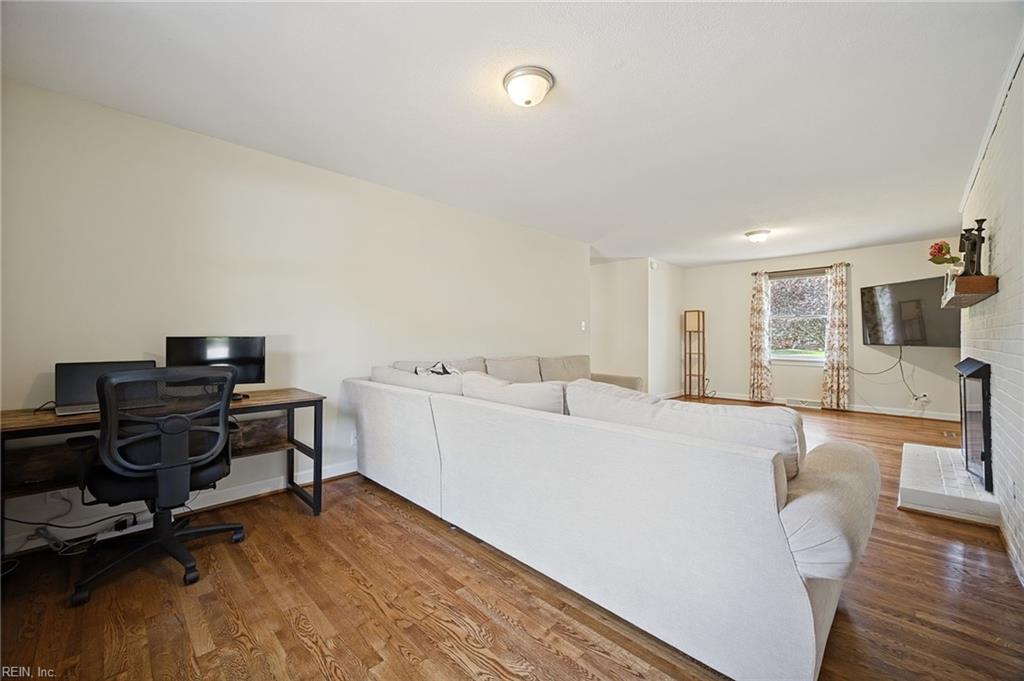 1660 Will O Wisp Dr Property Photo 3