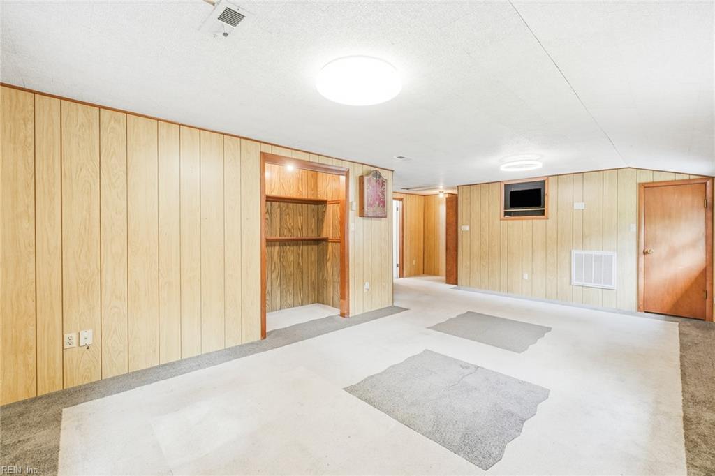 793 Fawn Ln Property Photo 22