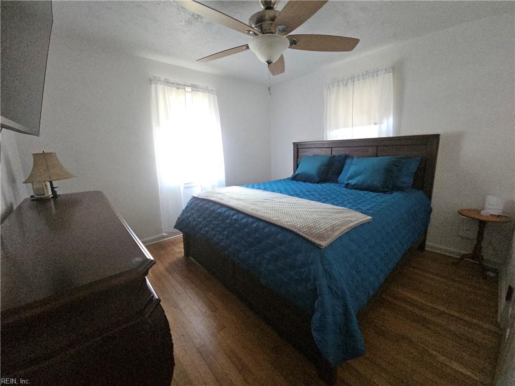 1623 Croyden Rd Property Photo 9