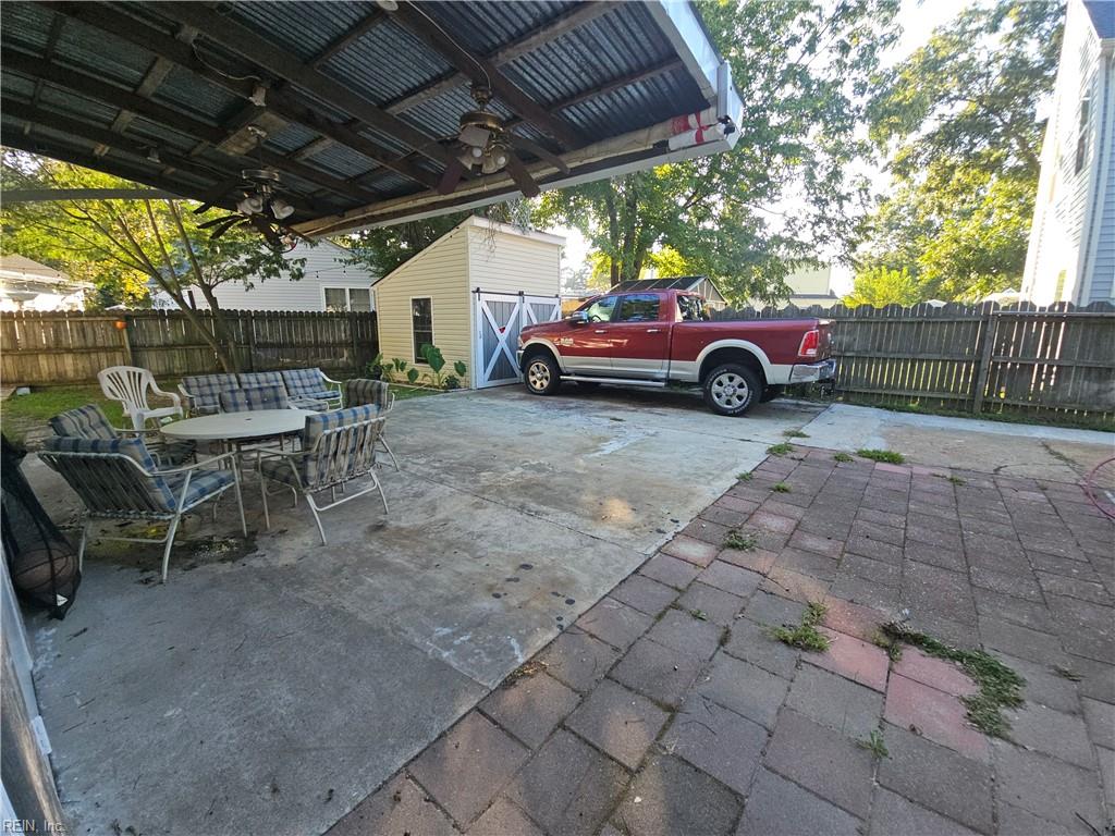 1623 Croyden Rd Property Photo 35