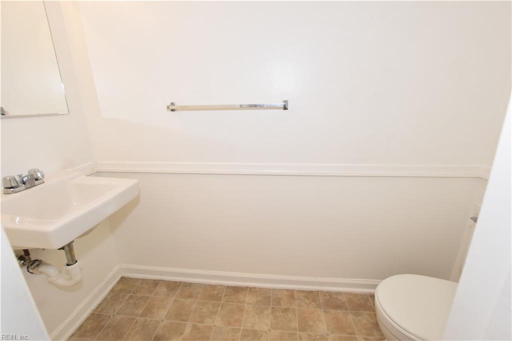 6006 Edgelake Dr Property Photo 11