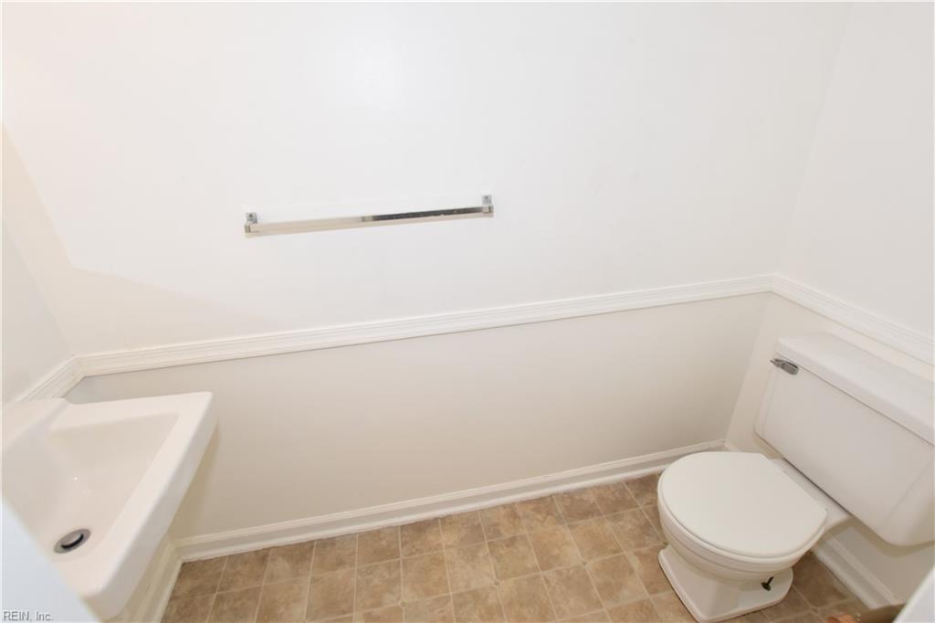 6006 Edgelake Dr Property Photo 13