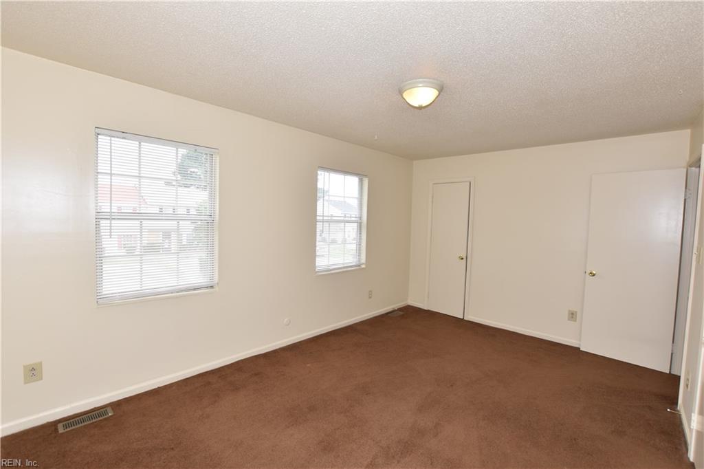 6006 Edgelake Dr Property Photo 24