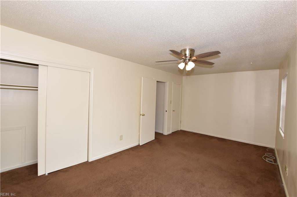 6006 Edgelake Dr Property Photo 32