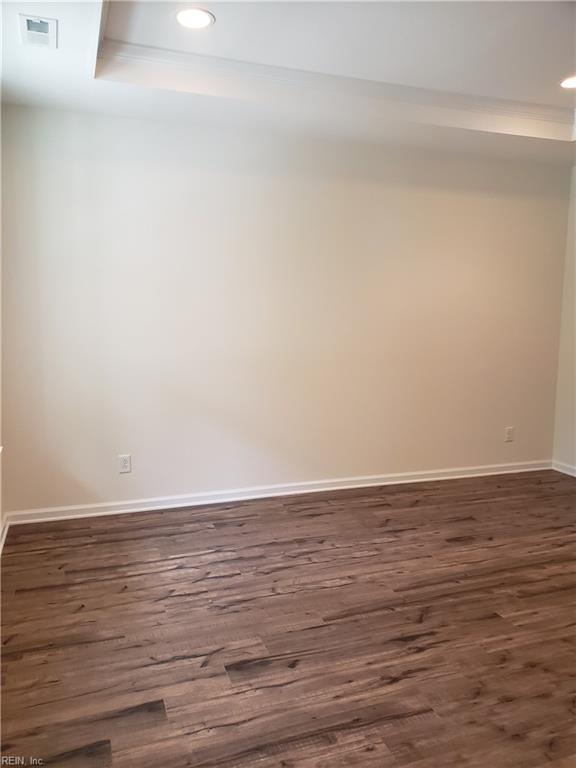 3937 Northridge St Property Photo 12
