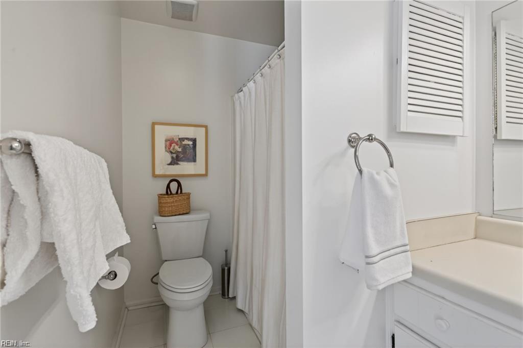 132 River Point Dr Property Photo 19