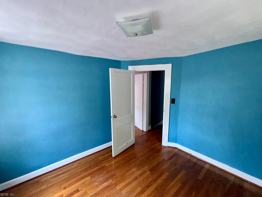 1307 Perry St Property Photo 14