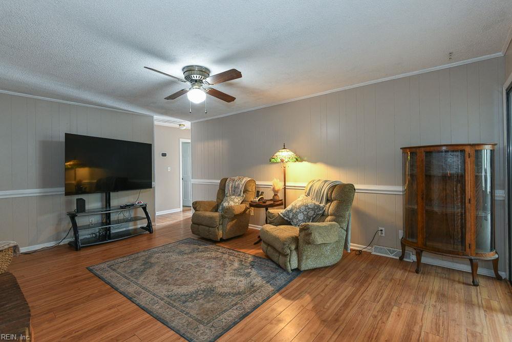 4117 Hawksley Dr Property Photo 10
