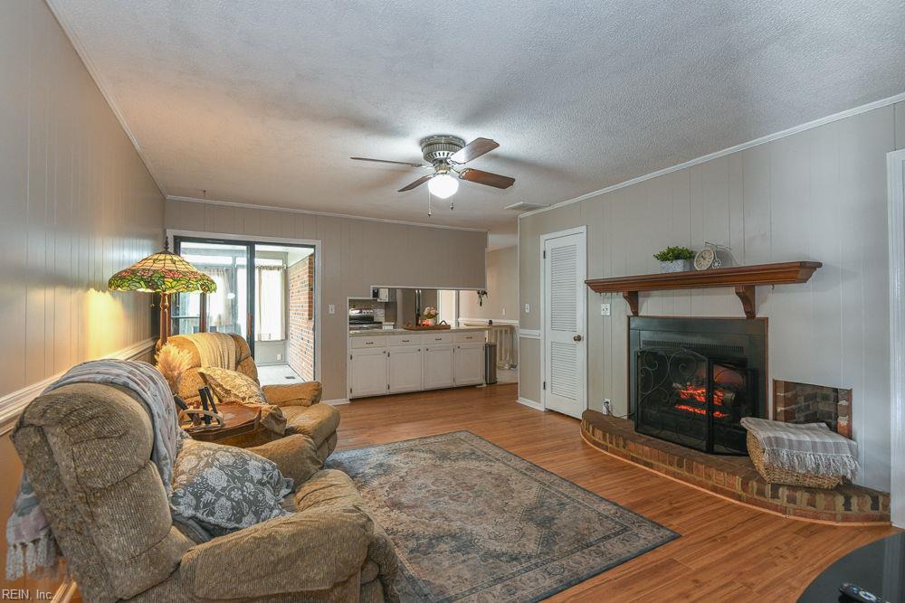 4117 Hawksley Dr Property Photo 11