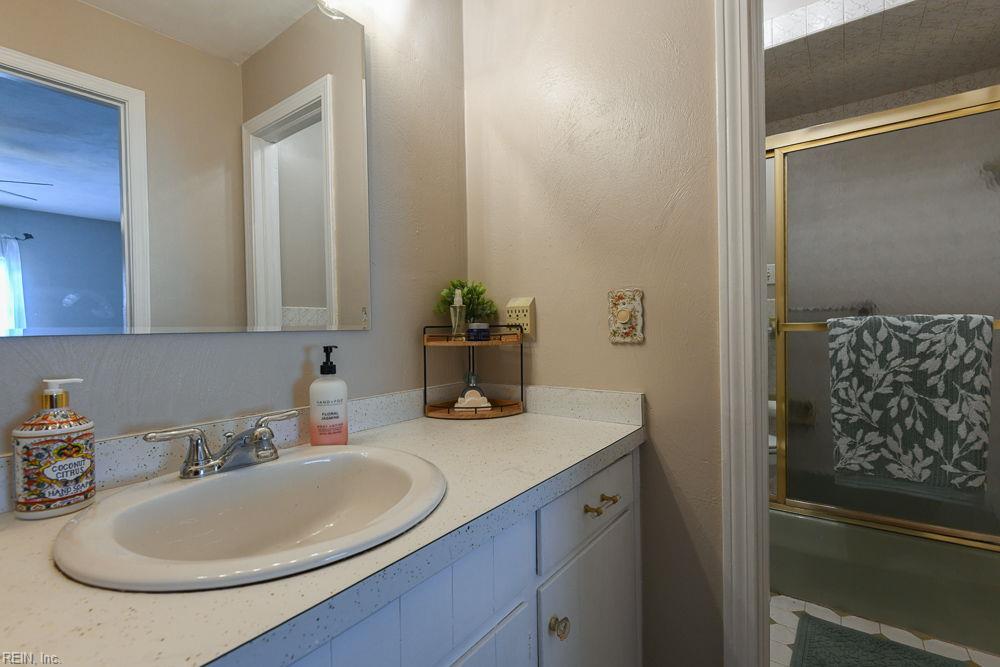 4117 Hawksley Dr Property Photo 25