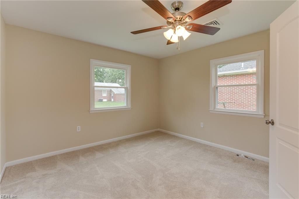 925 South Ave Property Photo 10