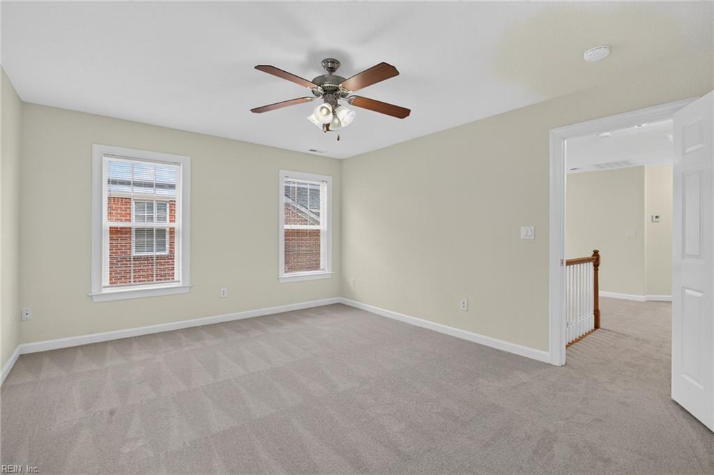 1007 Skiffs Landing Ln Property Photo 17