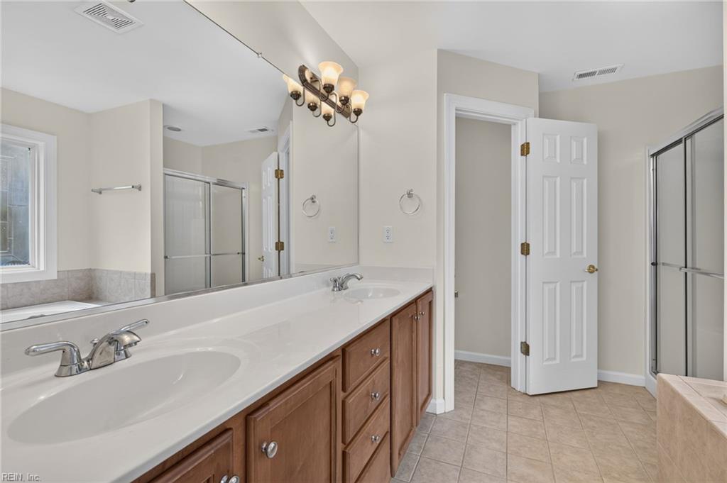 1007 Skiffs Landing Ln Property Photo 19