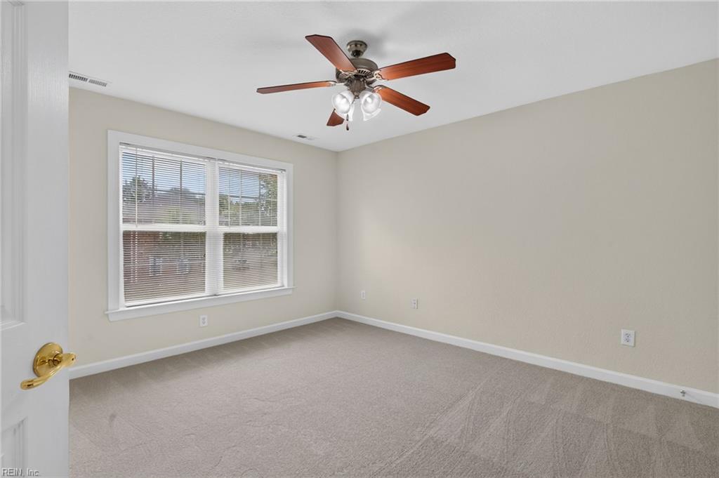 1007 Skiffs Landing Ln Property Photo 26
