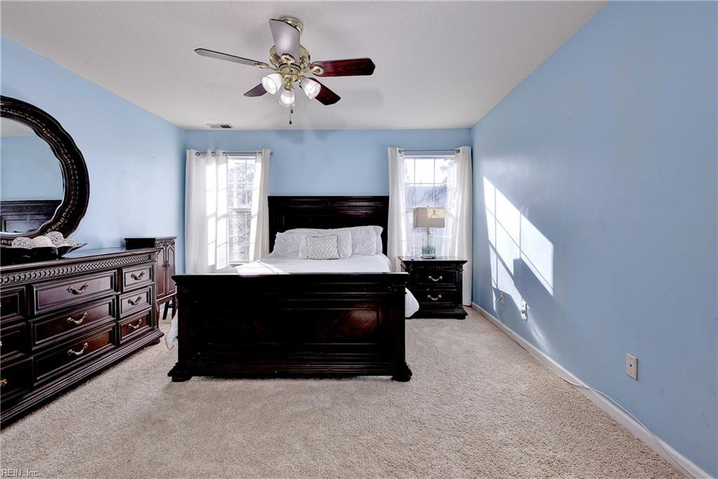 266 Cabell Dr Property Photo 22