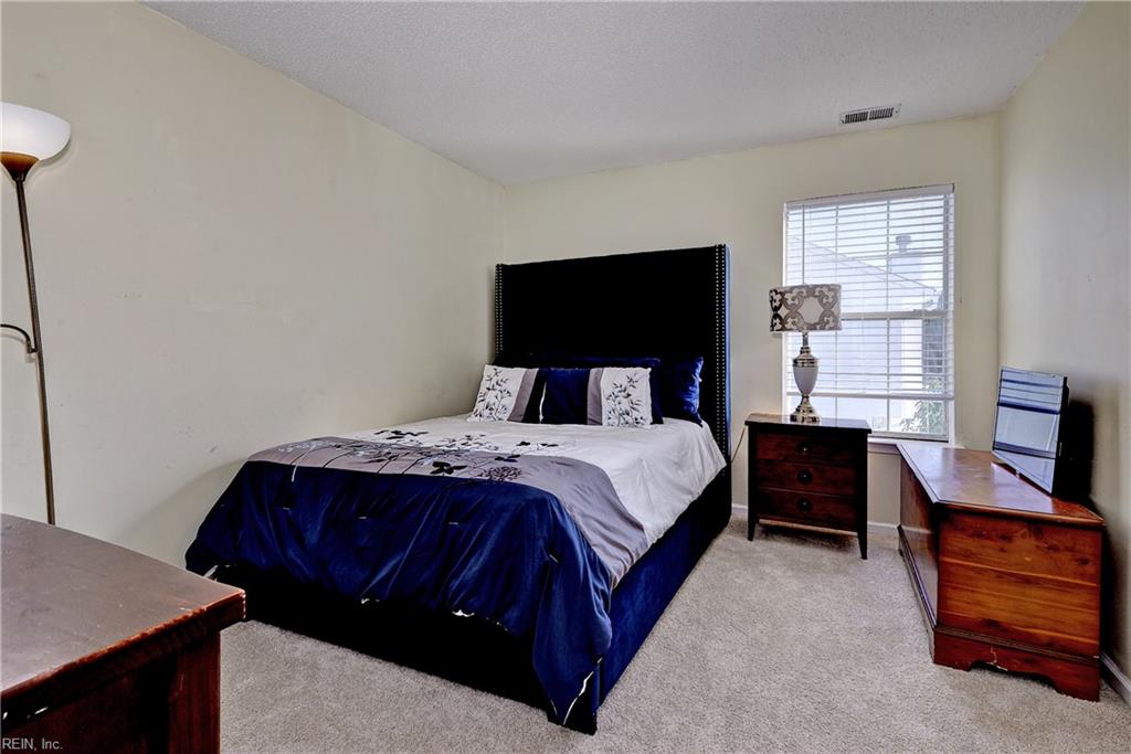 266 Cabell Dr Property Photo 26