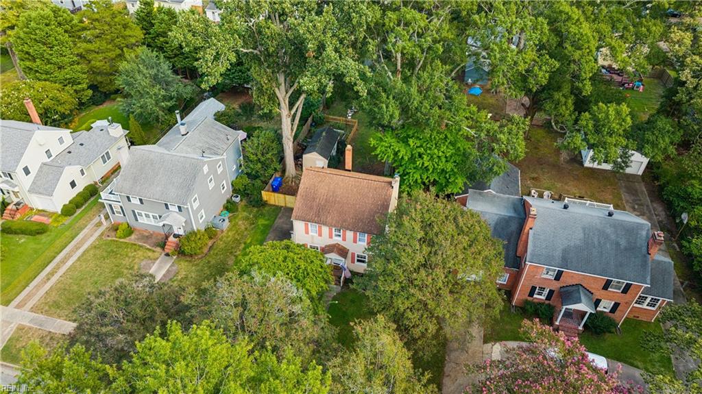 40 Westover Rd Property Photo 4