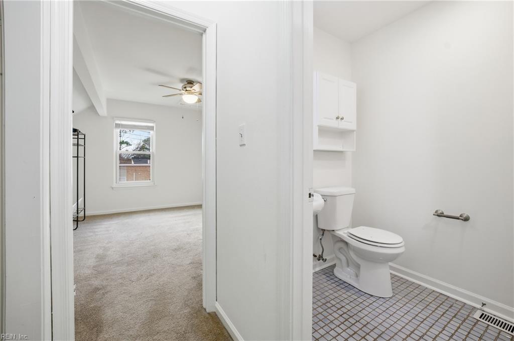 500 Barberton Dr Property Photo 24
