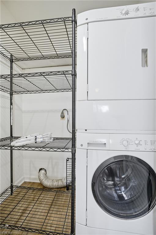500 Barberton Dr Property Photo 29