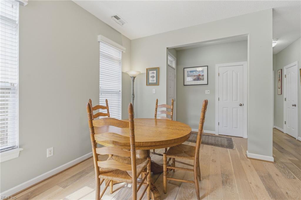 1115 Chancellor Walk Ct Property Photo 10
