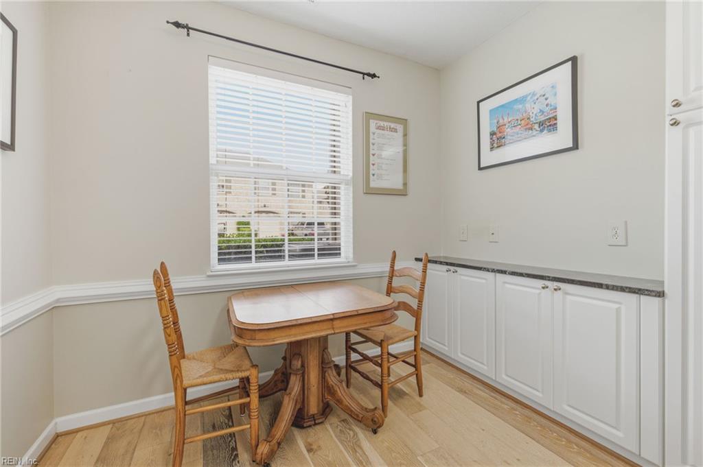 1115 Chancellor Walk Ct Property Photo 18