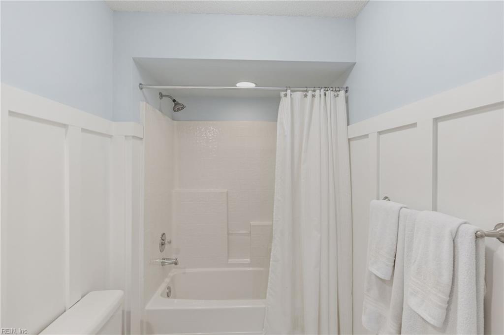 1115 Chancellor Walk Ct Property Photo 31