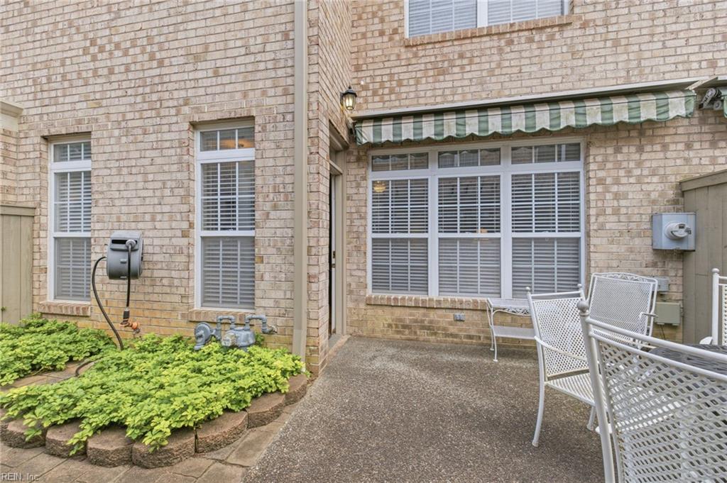 1115 Chancellor Walk Ct Property Photo 33