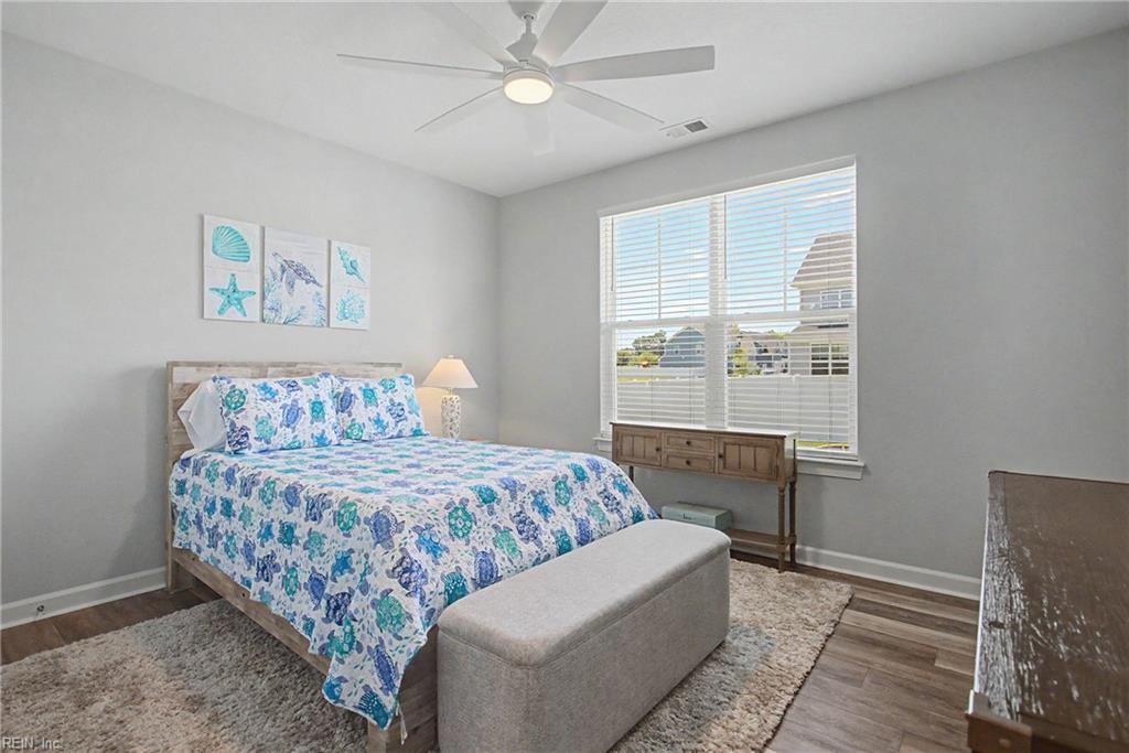 1313 Parkdale St Property Photo 18