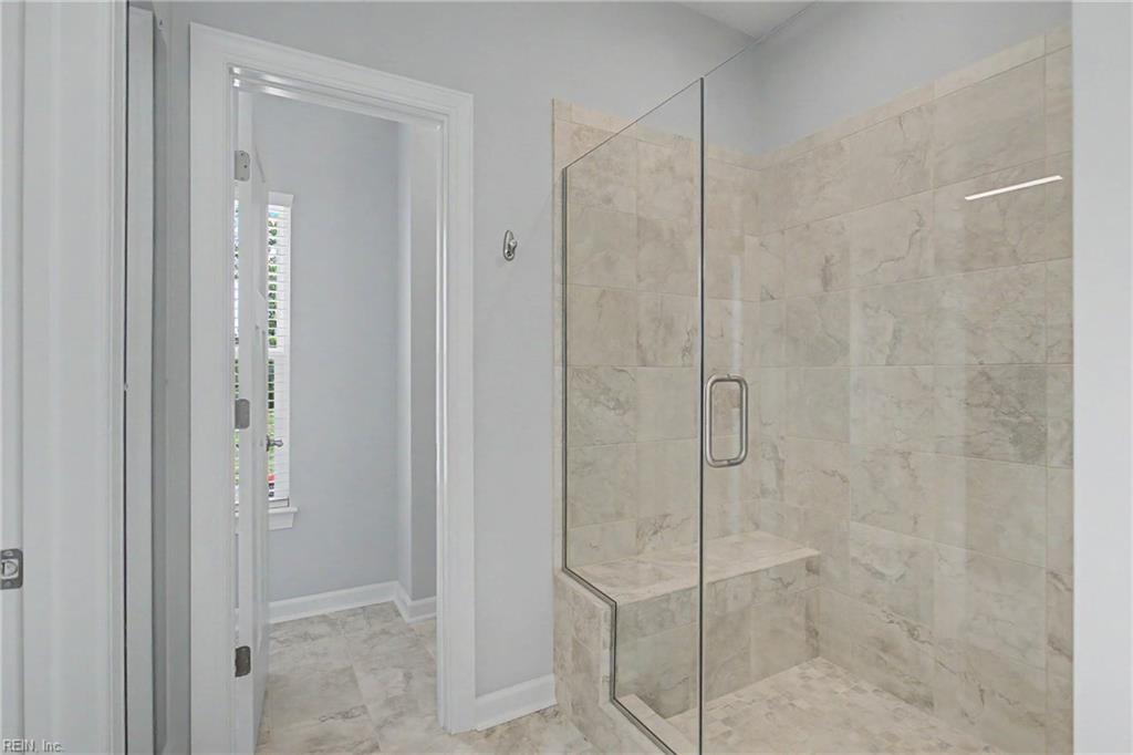 1313 Parkdale St Property Photo 28