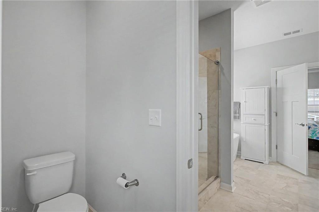 1313 Parkdale St Property Photo 30