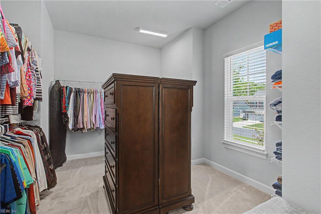 1313 Parkdale St Property Photo 31