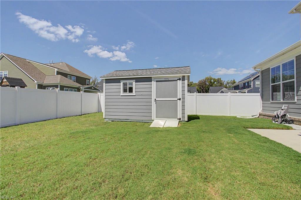 1313 Parkdale St Property Photo 36