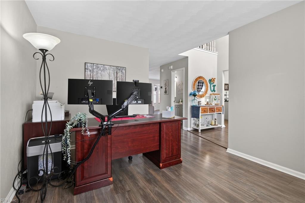 201 Cutspring Trce Property Photo 6