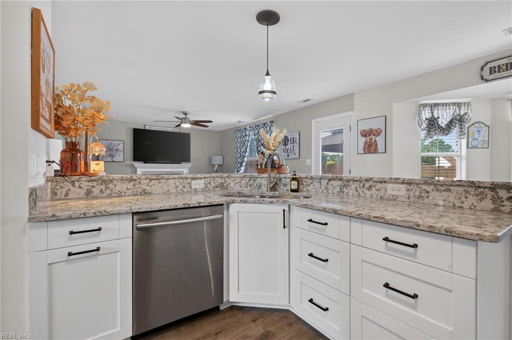 201 Cutspring Trce Property Photo 15