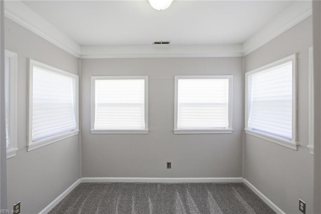1245 17th St Property Photo 6