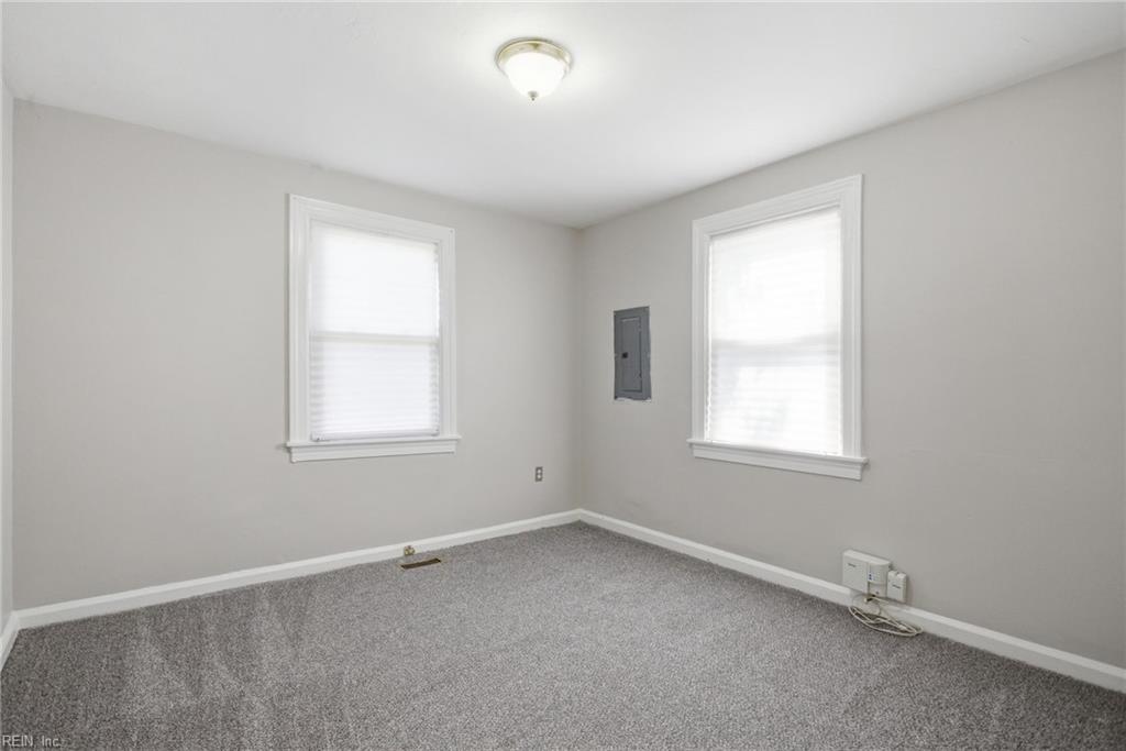 1245 17th St Property Photo 10