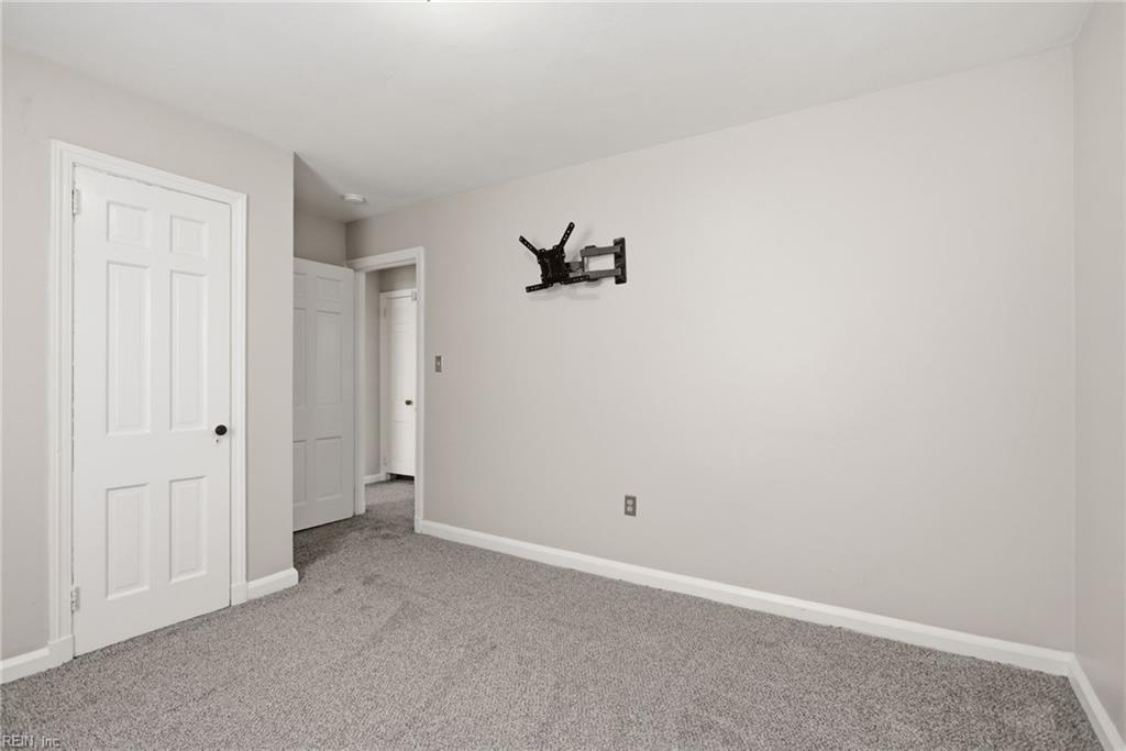 1245 17th St Property Photo 12