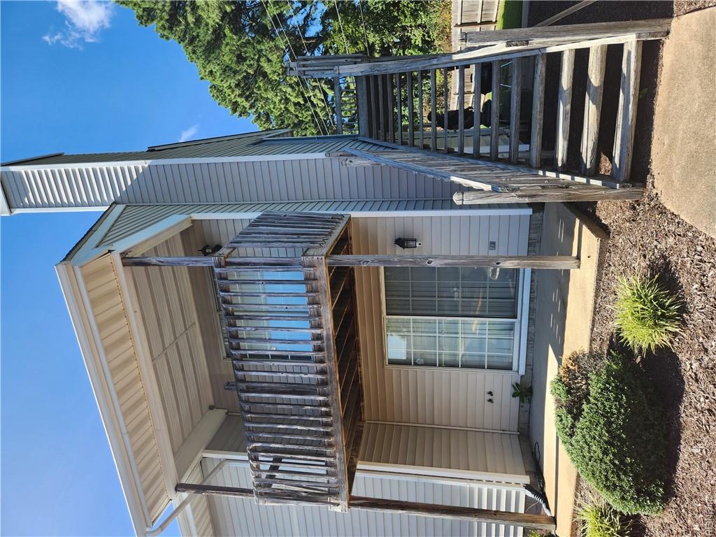 3700 Towne Point RD
