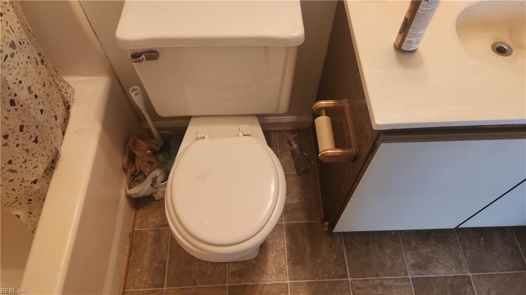 3700 Towne Point Rd Property Photo 36