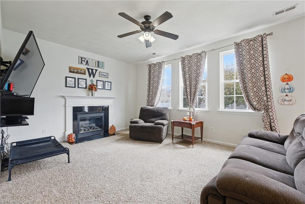 1221 Rosebud Ln Property Photo 16